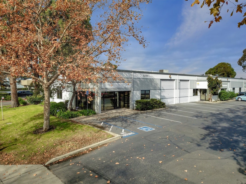 More Photos Of 30995-30997 Huntwood Ave, Hayward Warehouse For Sale
