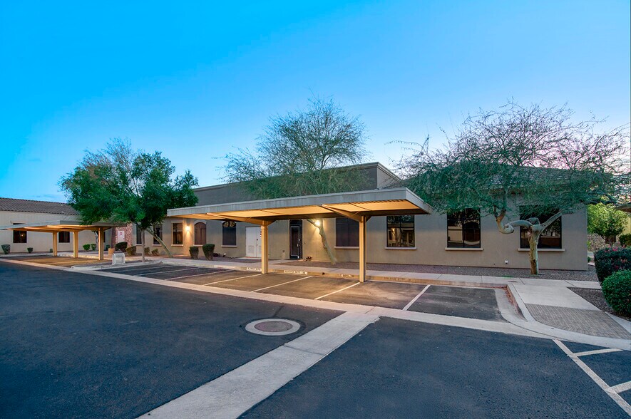 More Photos Of 1635 N Greenfield Rd, Mesa Medical For Lease