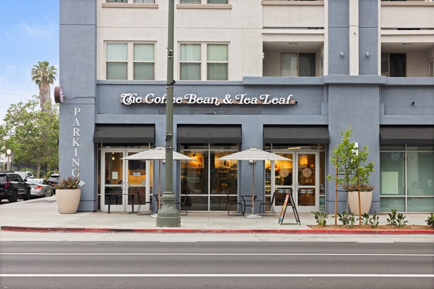 More Photos Of 5115 Wilshire Blvd, Los Angeles Apartments For Lease