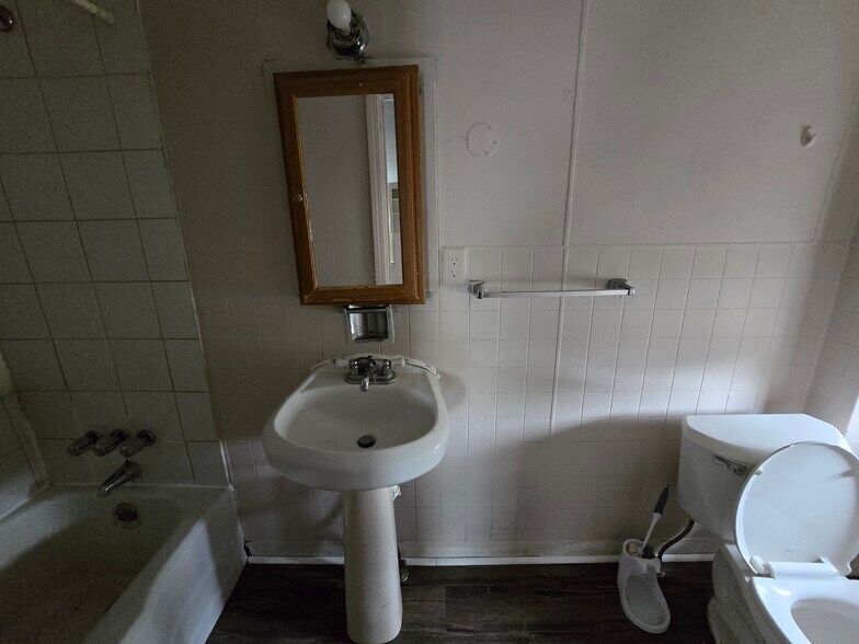 More Photos Of 236 Spring St, Newton Apartments For Sale