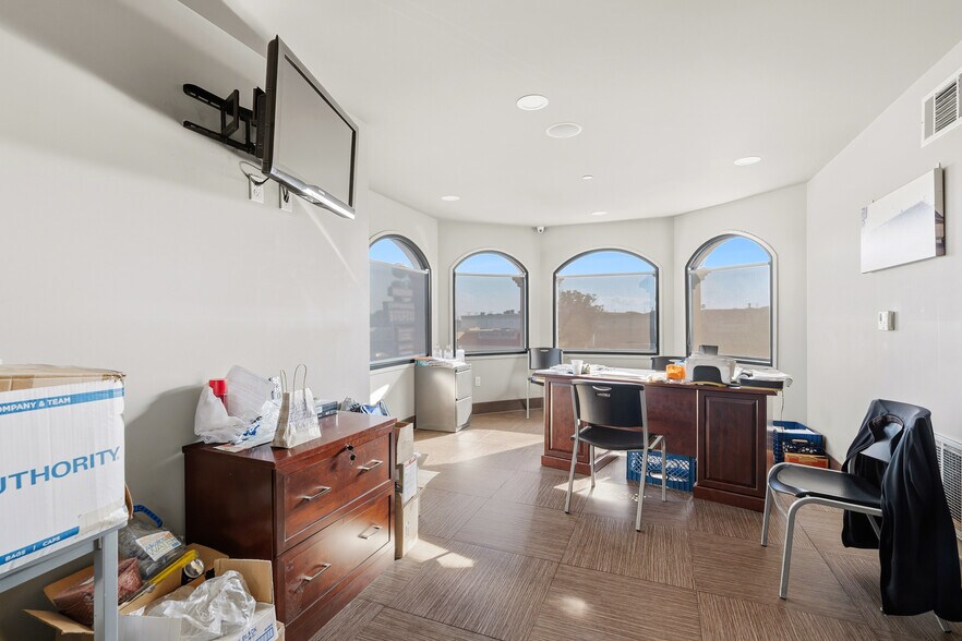 More Photos Of 3427 Slauson Ave, Los Angeles Fast Food For Sale