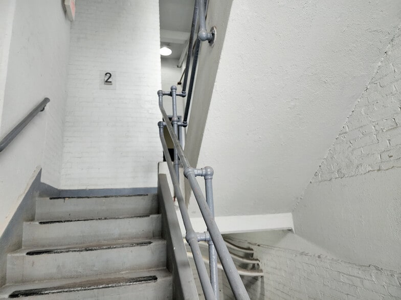 More Photos Of 600 Palisade Ave, Union City Light Distribution For Lease