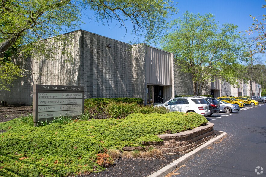 More Photos Of 1008 Astoria Blvd, Cherry Hill Light Manufacturing For Lease
