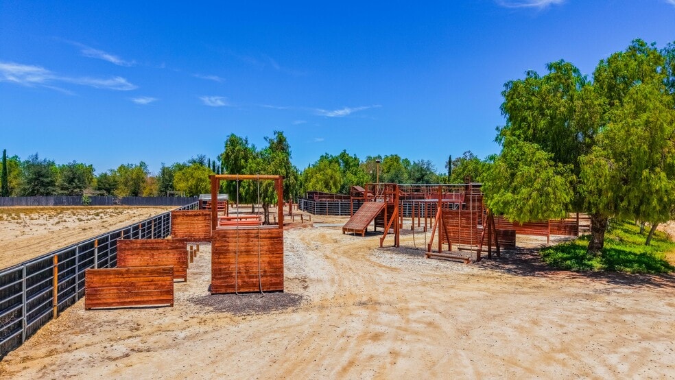 More Photos Of 38831 Pauba Rd, Temecula Land For Sale