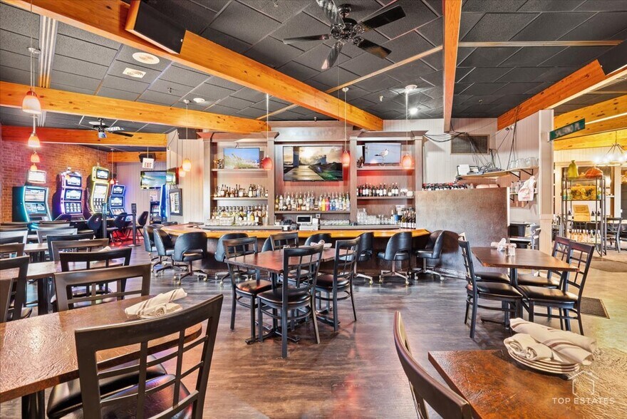 More Photos Of 320 N 2nd St, St Charles Restaurant For Sale