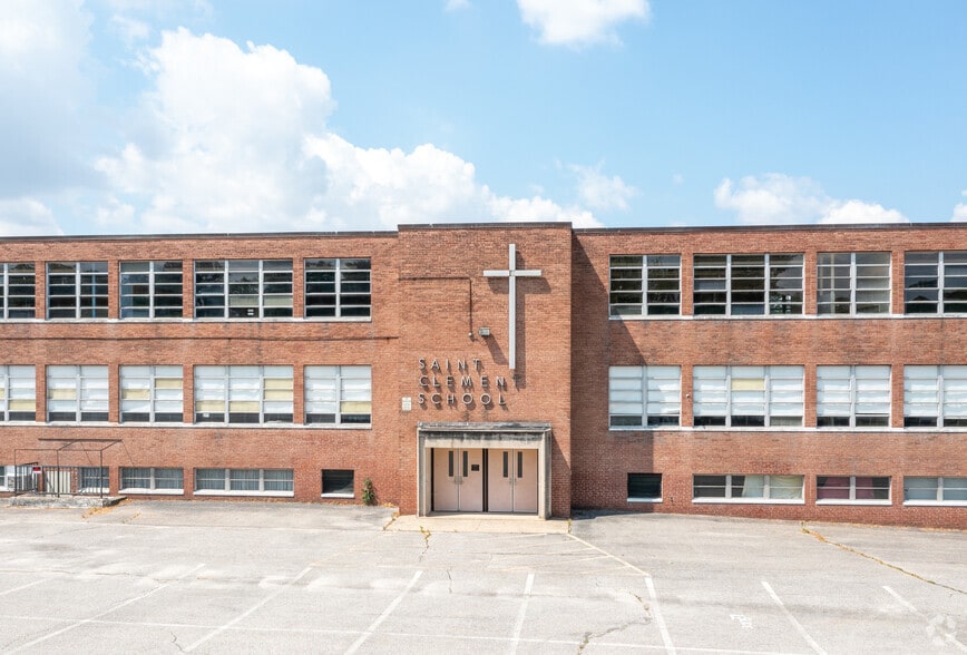 More Photos Of 1216 Chesaco Ave, Rosedale Schools For Sale