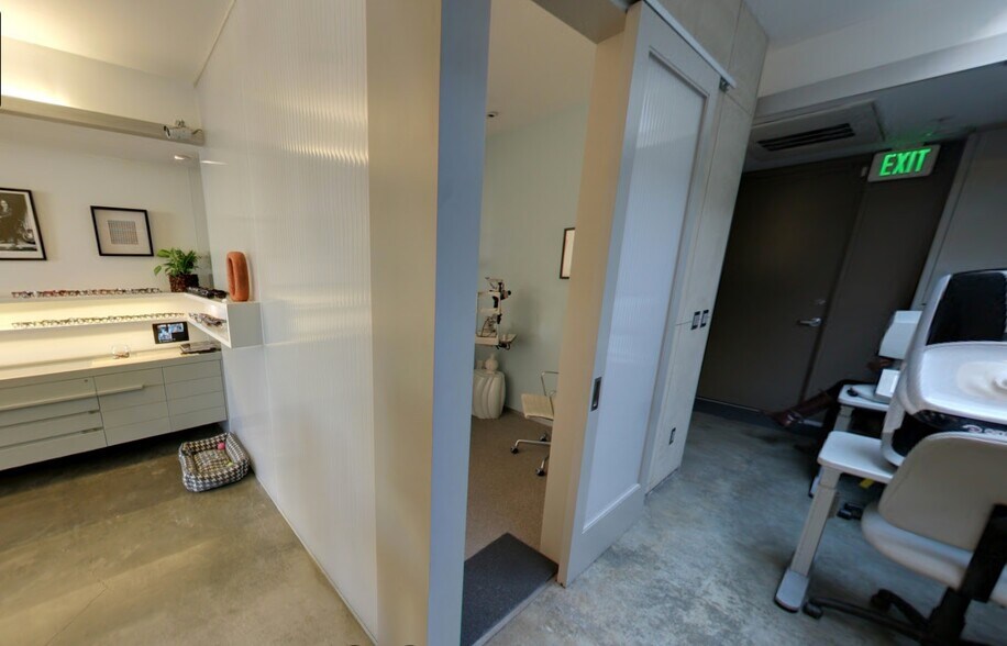 More Photos Of 1636 Abbot Kinney Blvd, Venice Storefront Retail Office For Lease