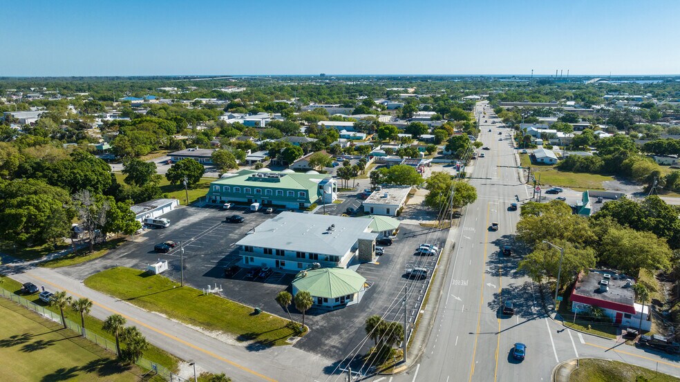 More Photos Of 1615 14th Ave, Vero Beach Medical For Sale
