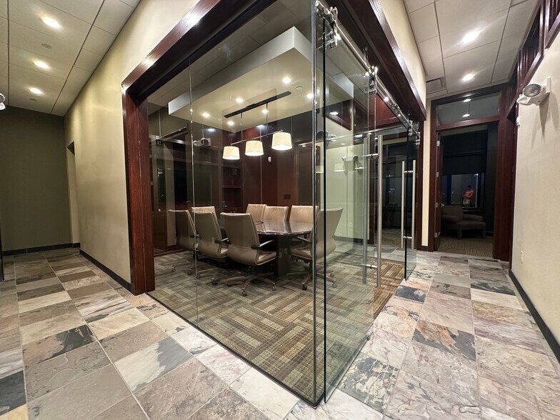 More Photos Of 10463 Park Meadows Dr, Littleton Medical For Sale