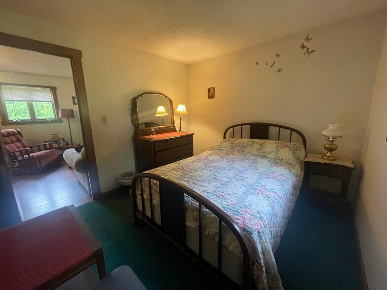 More Photos Of 853 Fairview Rd, Howard Apartments For Sale