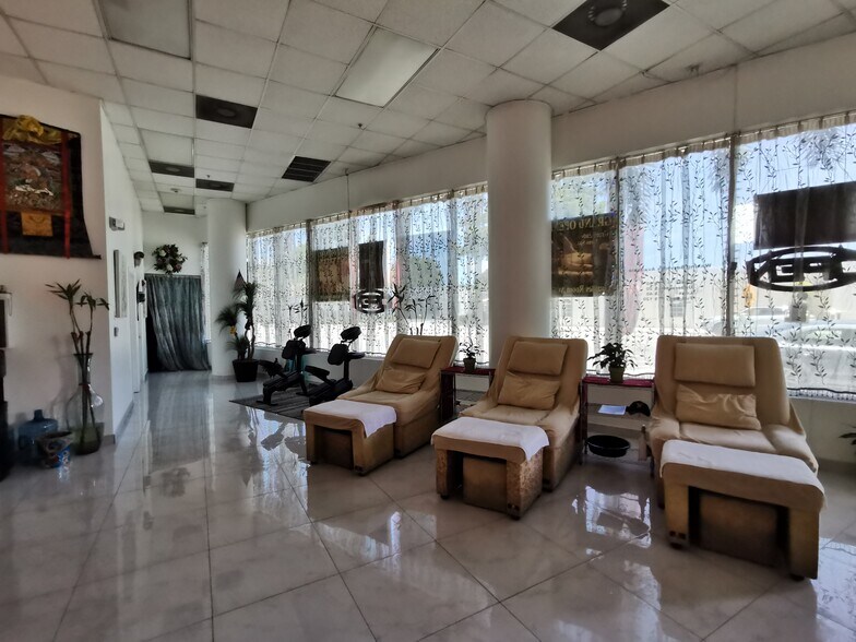 More Photos Of 2301 Wilton Dr, Wilton Manors Apartments For Sale