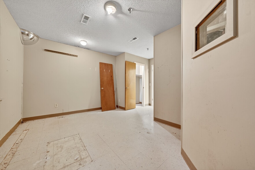 More Photos Of 1324-1325 Highway 195, Jasper Assisted Living For Sale