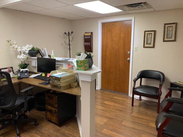 More Photos Of 1018 Bethlehem Pike, Spring House Unknown For Lease