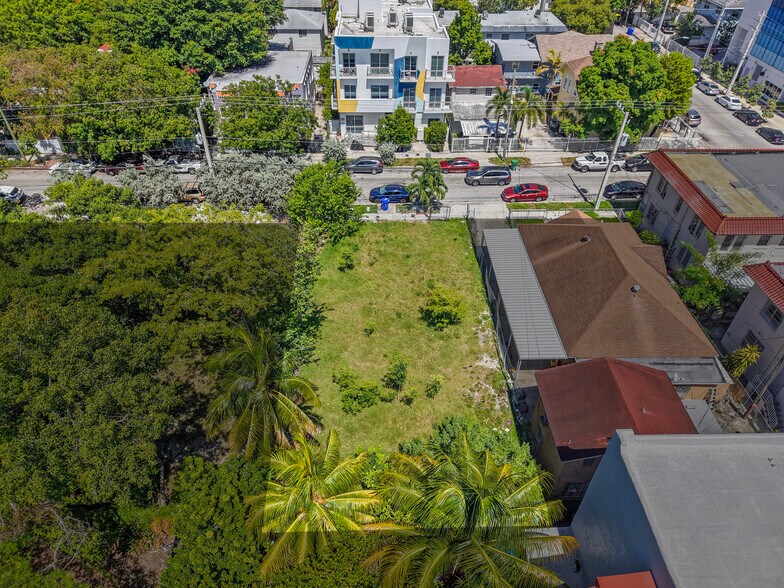 More Photos Of 120 NW 7th Ave, Miami Land For Sale