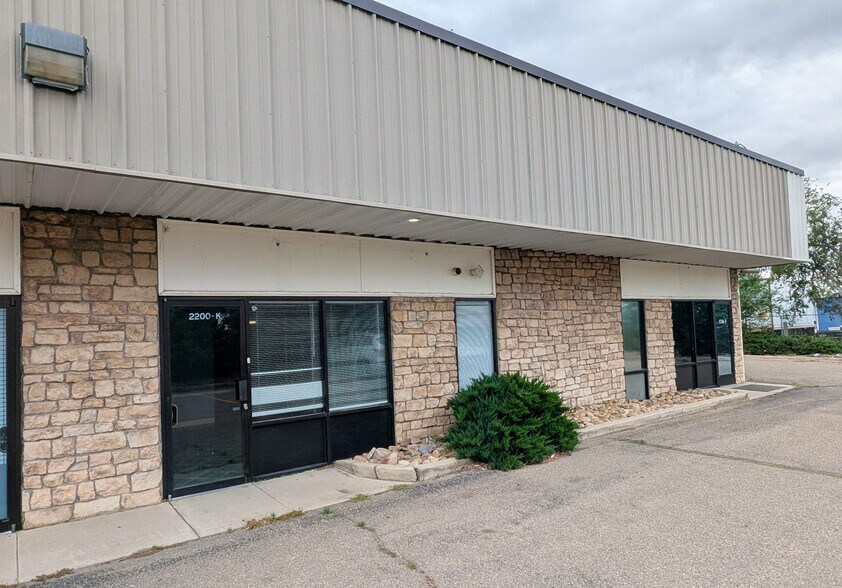 Primary Photo Of 2200 Chambers Rd, Aurora Warehouse For Sale