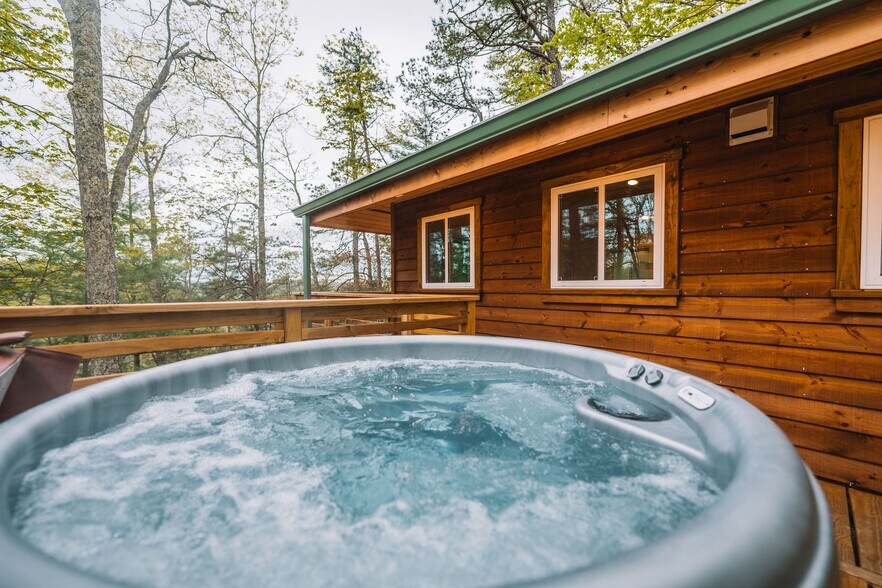 More Photos Of 250 Wood Thrush Lane, Rogers Specialty For Sale