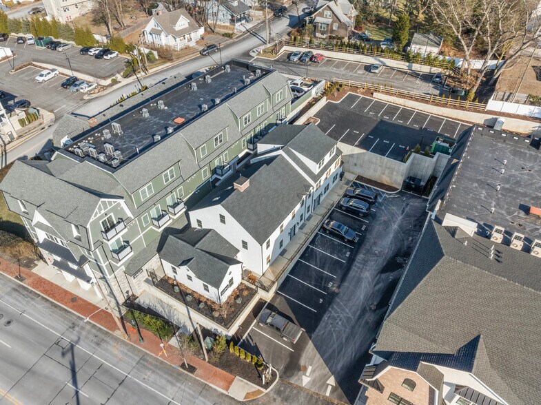 More Photos Of 1090 New York Ave, Huntington Station Apartments For Sale