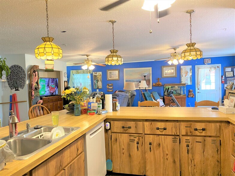 More Photos Of 34017 S Haines Creek Rd, Leesburg Assisted Living For Sale