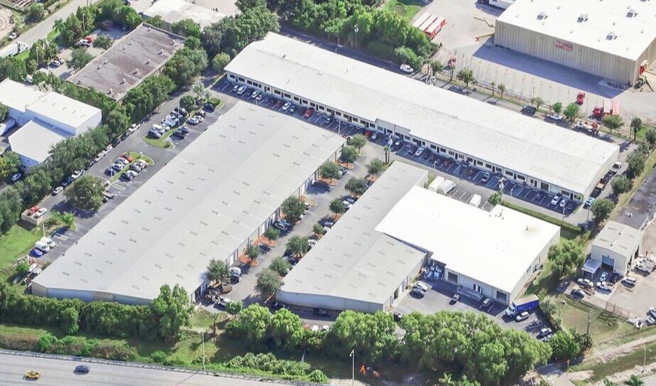 Primary Photo Of 6557 Garden Rd, Riviera Beach Unknown For Lease