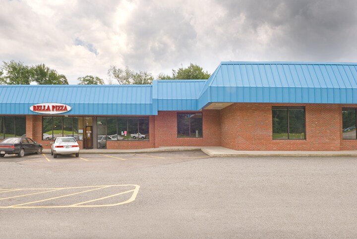 More Photos Of 799 S Main St, Bellingham Unknown For Lease