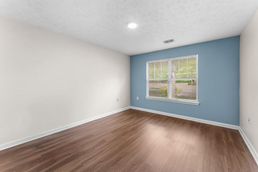 More Photos Of 8679 Pocahontas Trl, Williamsburg Assisted Living For Sale