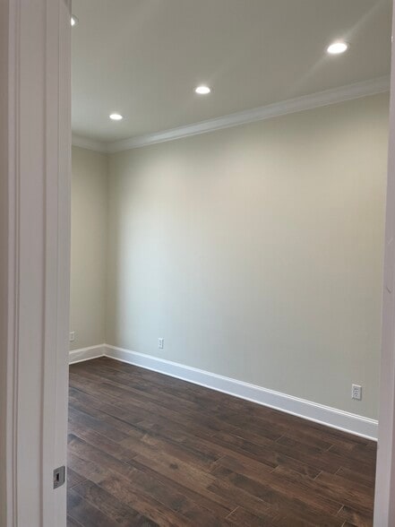 More Photos Of 7228 Crosswater Ave, Tyler Unknown For Lease
