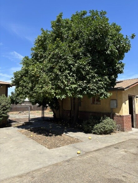 More Photos Of 684 Oleander Ave, Lemoore Multifamily For Sale