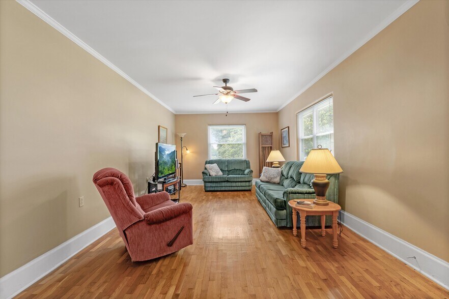 More Photos Of 129-131 Elizabeth St, Athens Lodge Meeting Hall For Sale