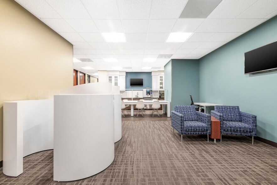 More Photos Of 3558 Round Barn Blvd, Santa Rosa Coworking Space