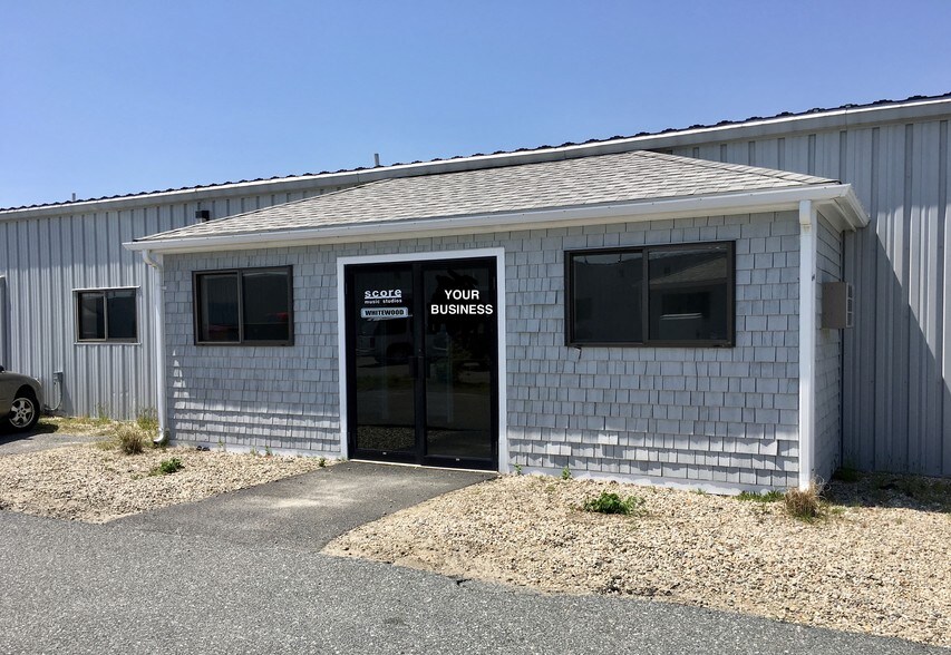 More Photos Of 15 Jan Sebastian Dr, Sandwich Warehouse For Lease