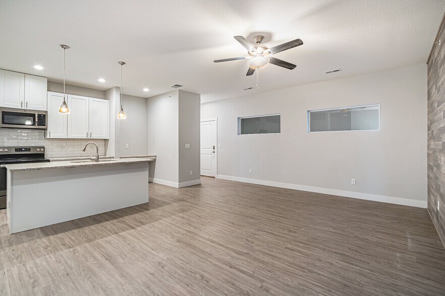 More Photos Of 7935 6th St, Wellington Office Residential For Sale
