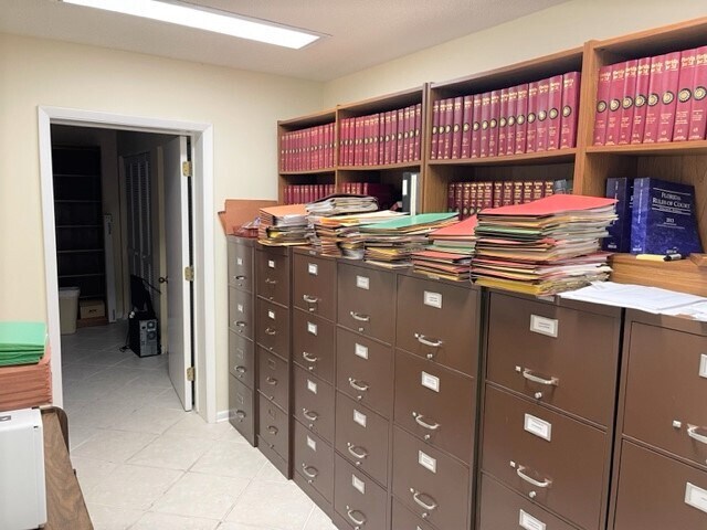 More Photos Of 561 S Duncan Ave, Clearwater Medical For Sale