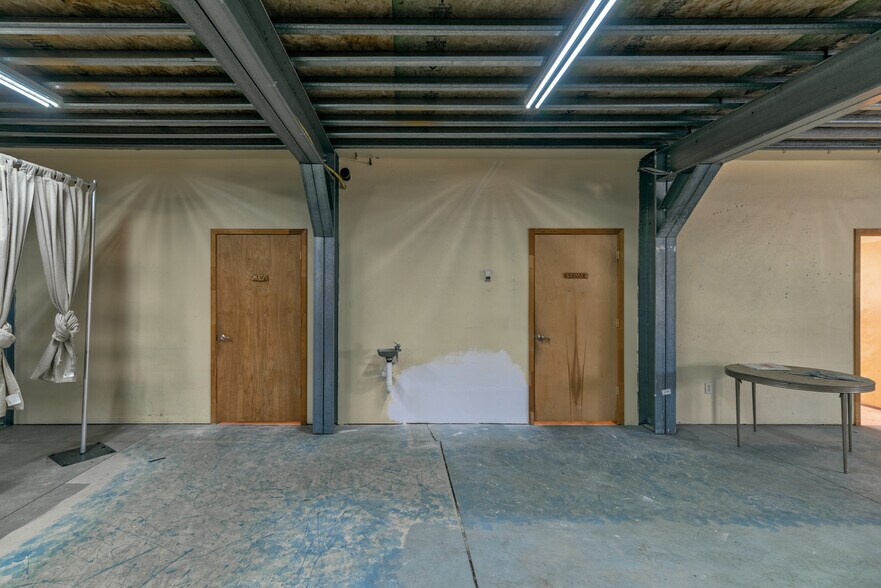 More Photos Of 121 Byers Ave, Hot Sulphur Springs Storefront Retail Residential For Sale