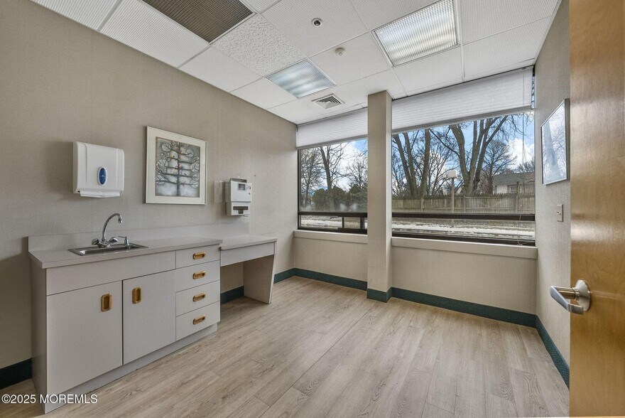 More Photos Of 3270 State Route 27, Kendall Park Office For Sale