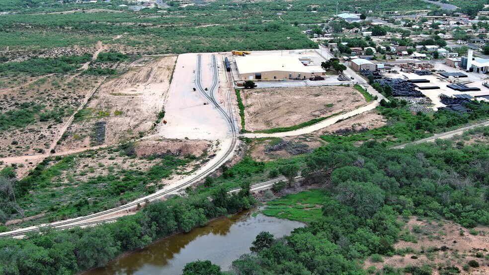 More Photos Of 700 Anna St, Big Spring Land For Sale