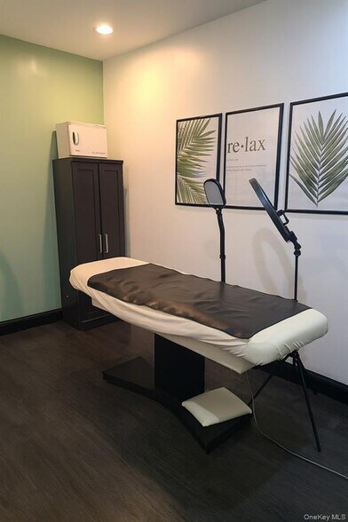 More Photos Of 21175 Jamaica Ave, Queens Village Storefront Retail Residential For Lease