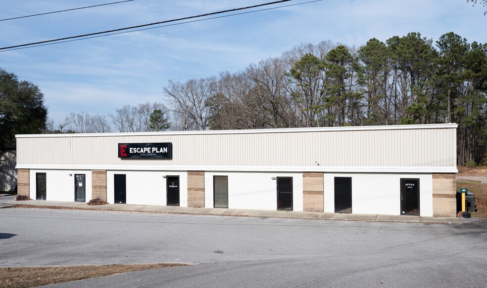 More Photos Of 151 Riverchase Way, Lexington Light Distribution For Lease