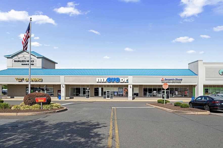 More Photos Of 471 S Oxford Valley Rd, Fairless Hills Unknown For Lease