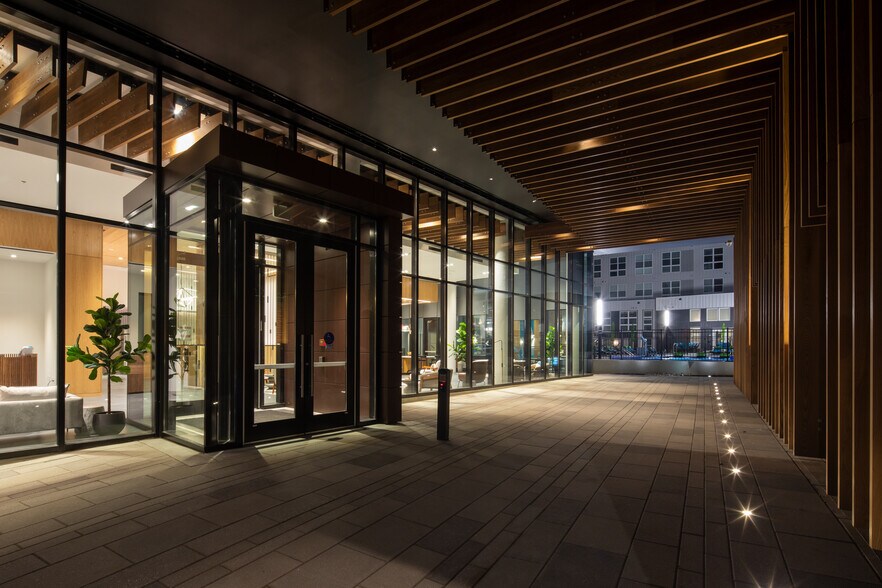 More Photos Of 400 Hull St, Richmond Office For Lease