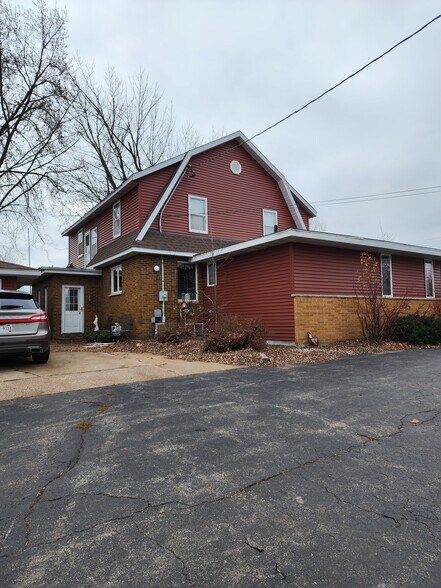 More Photos Of N3504 County Rd E, Freedom Lodge Meeting Hall For Sale