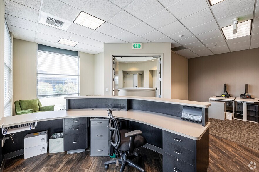 More Photos Of 2316 Orchard Pky, Tracy Medical For Lease