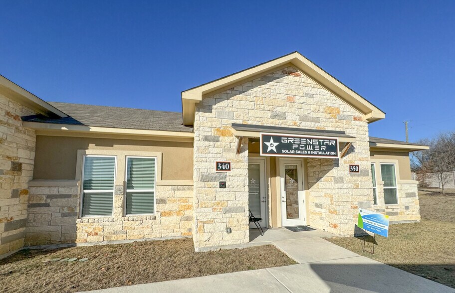 More Photos Of 1000 Gattis School Rd, Round Rock Medical For Lease