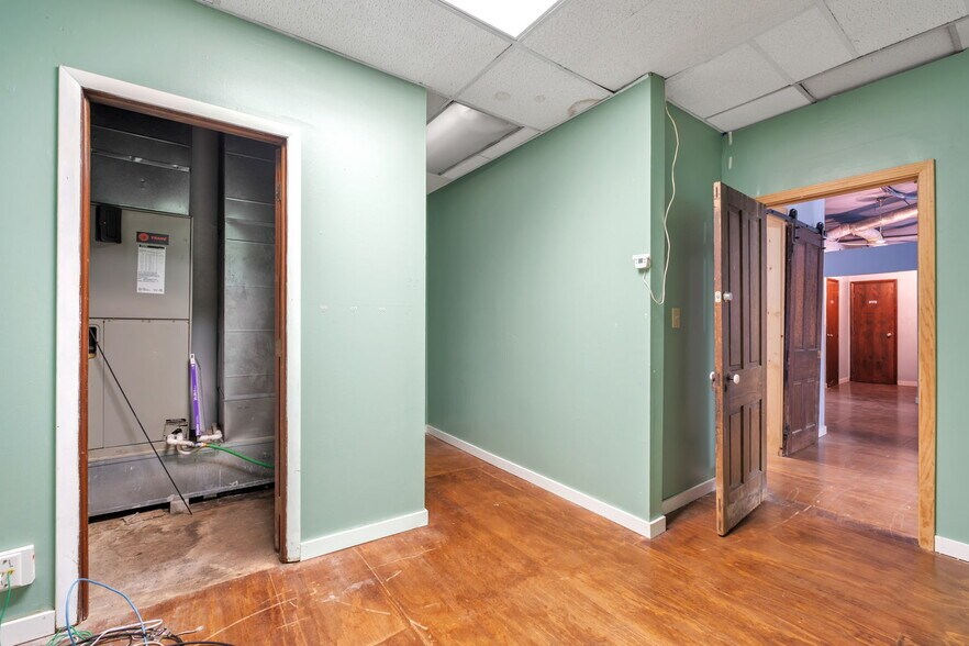 More Photos Of 1000-1008 Parsons Ave, Columbus Apartments For Lease