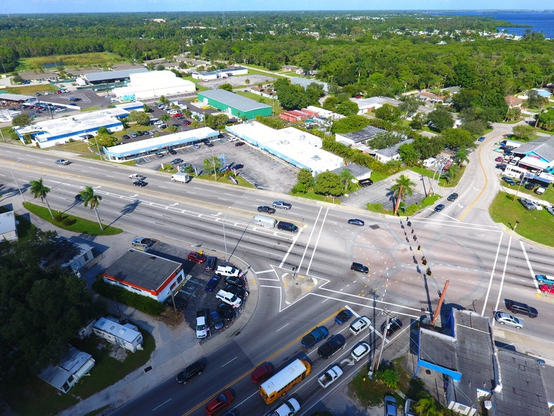 More Photos Of 1232 N Tamiami Trl, North Fort Myers Unknown For Lease
