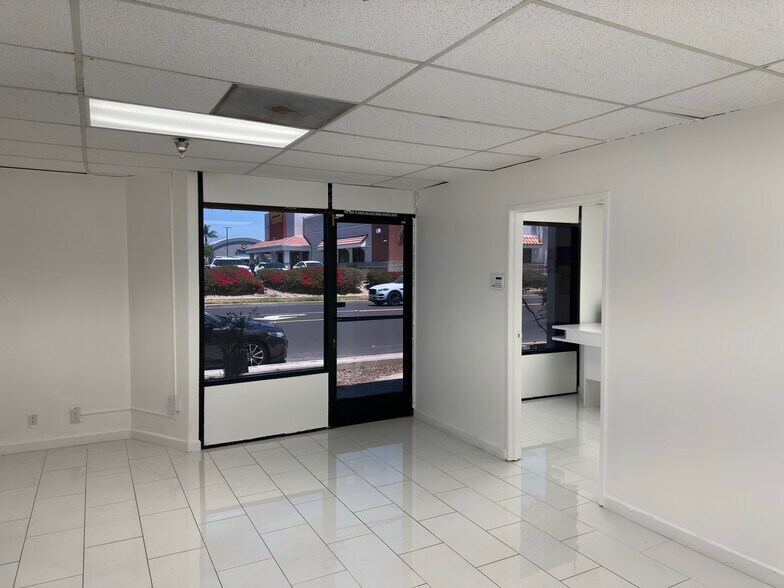 More Photos Of 1830 Lockwood St, Oxnard Warehouse For Lease