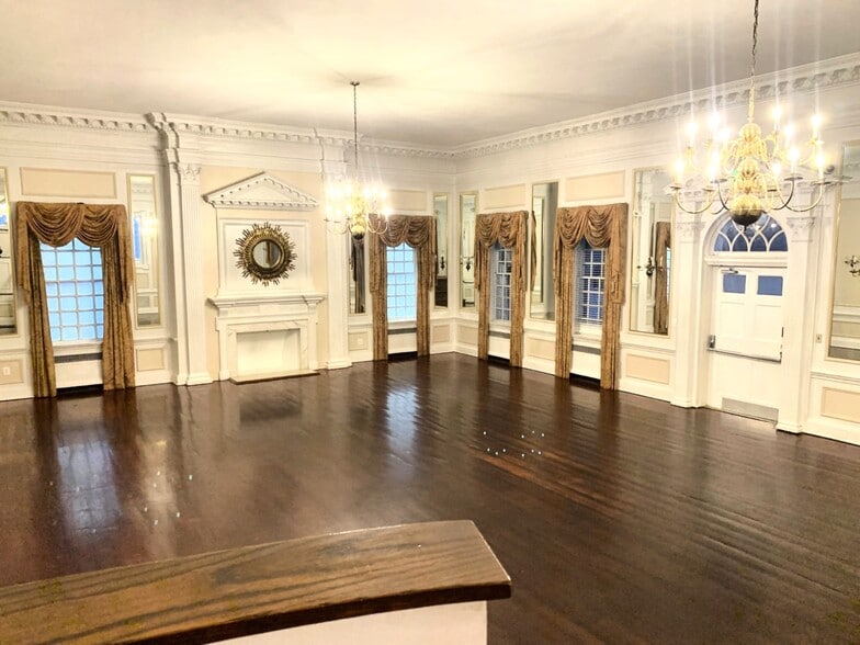More Photos Of 400 Clifton Ct, Pikesville Lodge Meeting Hall For Sale