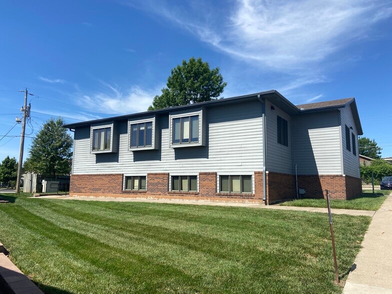 Primary Photo Of 2953 SW Wanamaker Dr, Topeka Office For Lease