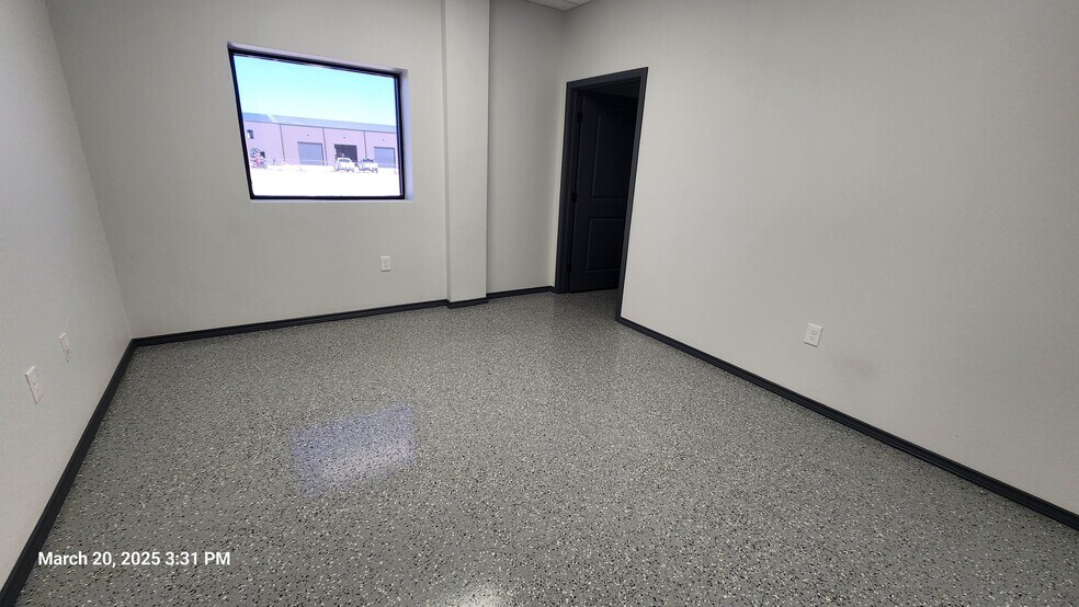 More Photos Of 4516 County Rd 130, Midland Warehouse For Sale