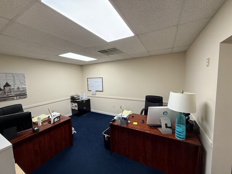 More Photos Of 1000 Germantown Pike, Plymouth Meeting Medical For Sale