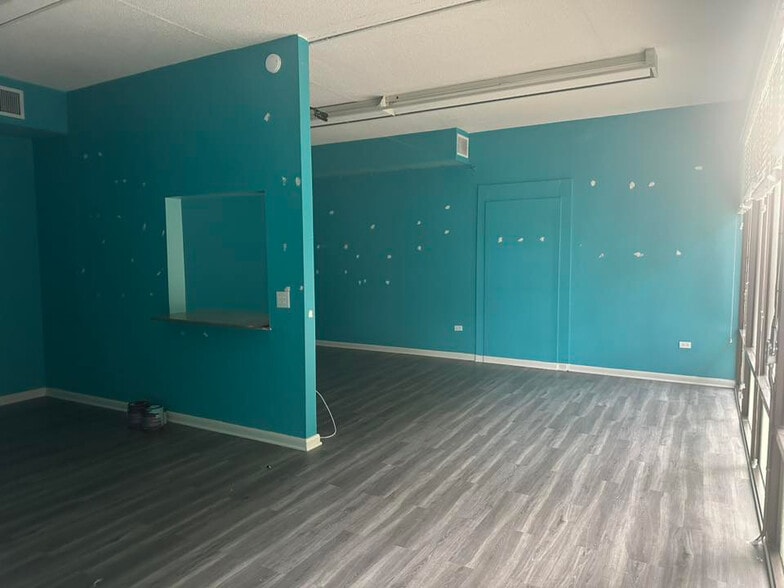 More Photos Of 2595 Tamiami Trl, Port Charlotte Apartments For Lease